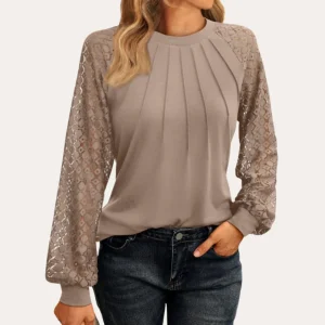 Dames Blouse met Kantmouwen en Geplooide Halslijn